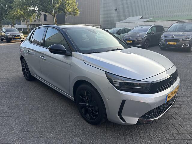 Opel CORSA 1.2 Turbo GS 100PK (All Seasons Banden - Camera - Navigatie - Automatische Airco - Apple Carplay - PDC V+A - Dodehoek Detectie)