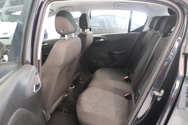 Opel CORSA 1.4 Favourite | Airco | Navigatie | Trekhaak | Cruisecontrol | AppleCarplay AndroidAuto | Parkeersensor |