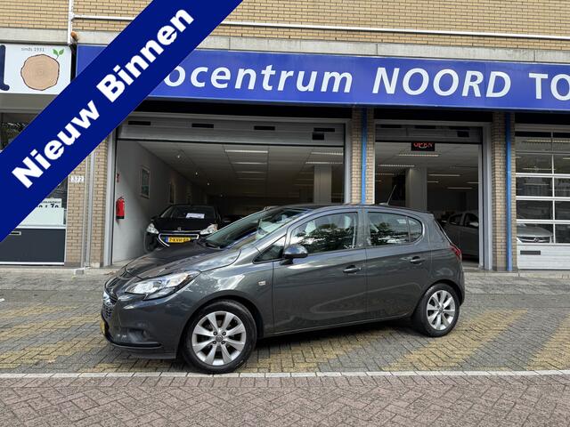 Opel CORSA 1.4 Favourite 88679KM! NAP | 1e Eigenaar | Navigatie | Apple Carplay | Cruise Control | Parkeersensoren | Lichtmetalen Velgen | Dealeronderhouden |