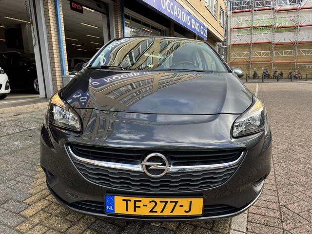 Opel CORSA 1.4 Favourite 88679KM! NAP | 1e Eigenaar | Navigatie | Apple Carplay | Cruise Control | Parkeersensoren | Lichtmetalen Velgen | Dealeronderhouden |