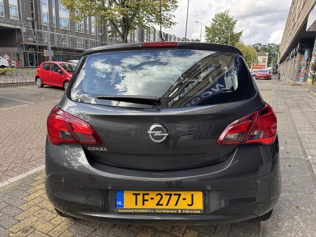 Opel CORSA 1.4 Favourite 88679KM! NAP | 1e Eigenaar | Navigatie | Apple Carplay | Cruise Control | Parkeersensoren | Lichtmetalen Velgen | Dealeronderhouden |