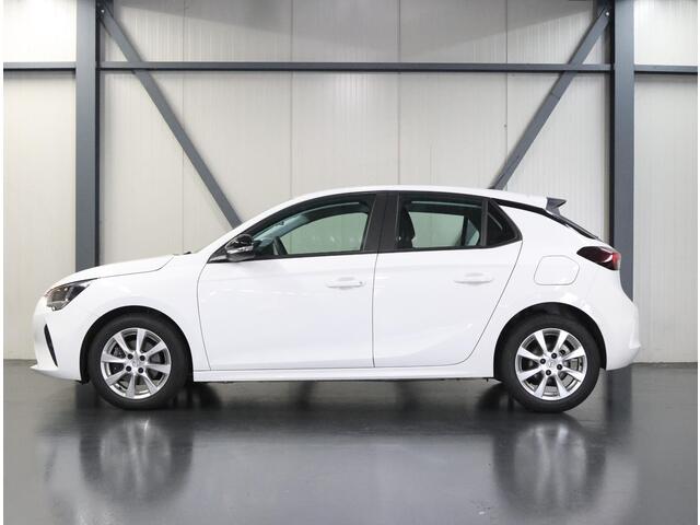 Opel CORSA Edition 100PK | Navigatie | Achteruitrijcamera | Parkeersensoren Achter | Airco | Cruise Control | DAB Ontvanger | Buitenspiegels Elektrisch Verstel -en Verwarmbaar | 16" Lichtmetalen Velgen | Apple Carplay/Android Auto |