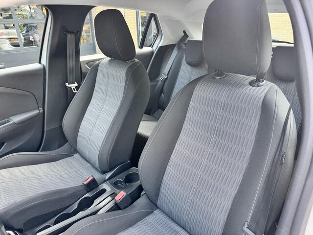 Opel CORSA 1.2 Edition Airco Navi Carplay