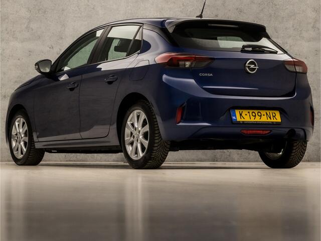 Opel CORSA 1.2 Sport (APPLE CARPLAY, GROOT NAVI, LM VELGEN, SPORTSTOELEN, CRUISE, LANE ASSIST, PARKEERSENSOREN, DAB+, NIEUWSTAAT)