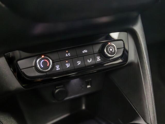 Opel CORSA 1.2 Sport (APPLE CARPLAY, GROOT NAVI, LM VELGEN, SPORTSTOELEN, CRUISE, LANE ASSIST, PARKEERSENSOREN, DAB+, NIEUWSTAAT)