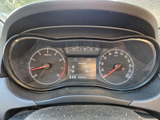 Opel CORSA 1.4 Favourite