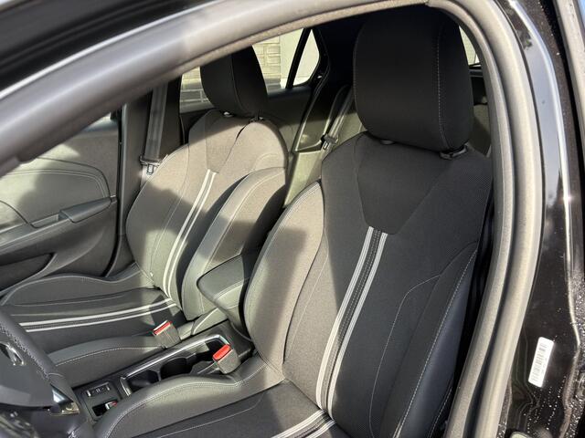 Opel CORSA 1.2 Level 4, panodak, camera/cruise/climate