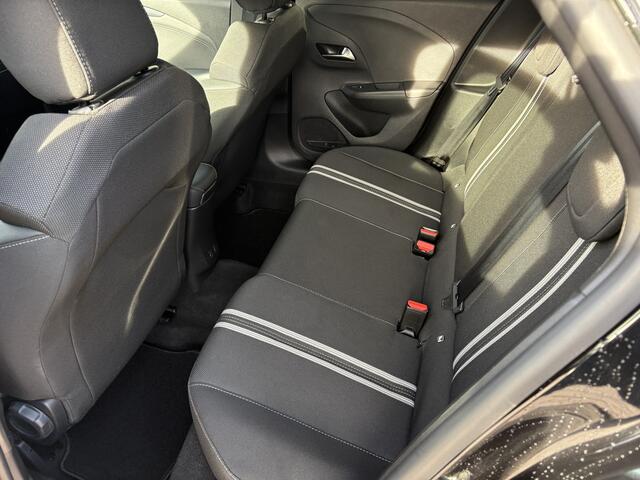 Opel CORSA 1.2 Level 4, panodak, camera/cruise/climate