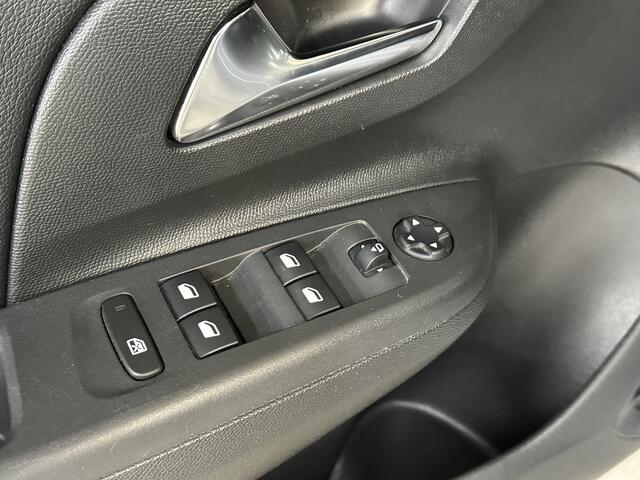 Opel CORSA 1.2 Elegance 101pk | Camera | PDC v+a | Apple carplay