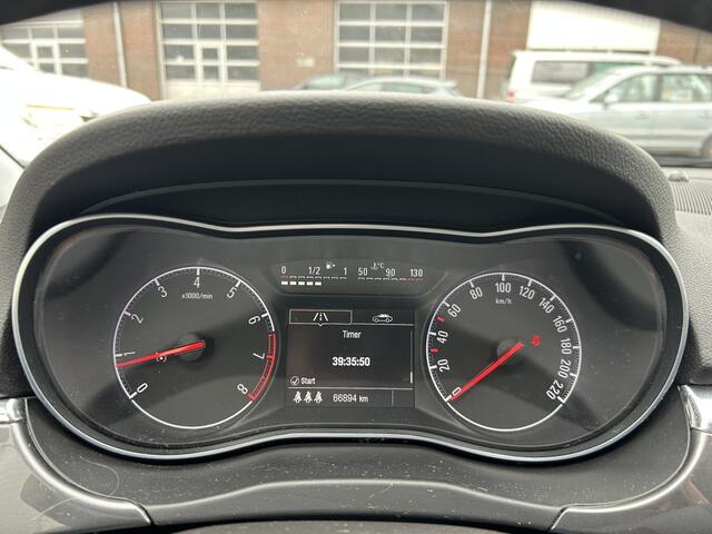 Opel CORSA 1.4 Innovation