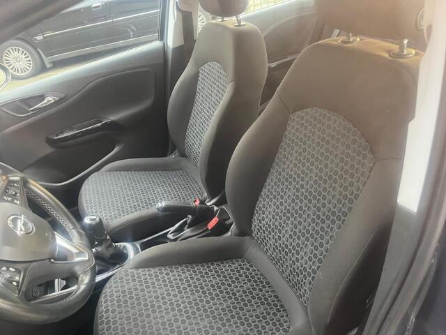 Opel CORSA 1.4 5-drs Airco/Bluetooth/lichtmetaal/PDC