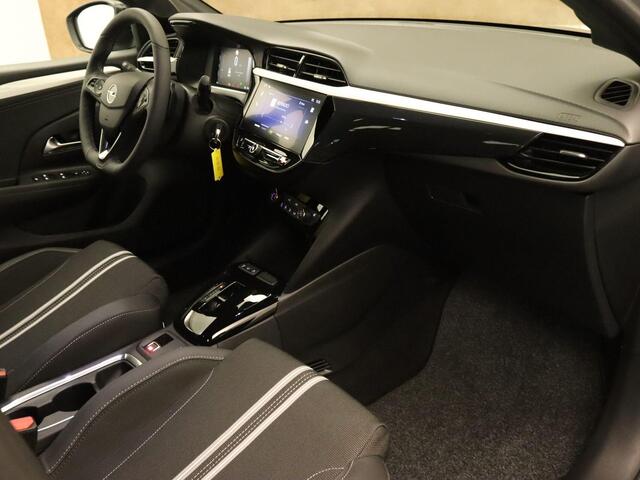 Opel CORSA 1.2 Turbo Hybrid GS DIRECT UIT VOORRAAD LEVERBAAR- ORIGINEEL NEDERLANDSE AUTO - PARKEERSENSOREN VOOR/ ACHTER - SPORTSTOELEN - DODEHOEK DETECTIE - CAMERA - TWO TONE LAK - VOORSTOELEN EN STUUR VERWARMD - APPLE CARPLAY/ ANDROID AUTO -