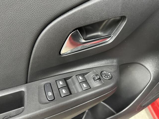 Opel CORSA 1.2 101pk Elegance | Camera | Climate Control | LED | Apple en Android Carplay