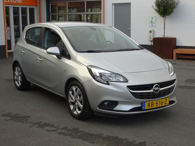 Opel CORSA 1.4 Online Edition Navigatie, parkeersensoren, licht metalen velgen, cruise controle, airco, automaat, enz.