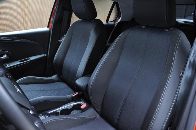 Opel CORSA 1.2 Aut. Leer Navi PDC Camera ACC Stuurverwarming LM velgen Climate Carplay Stoelverwarming BTW auto