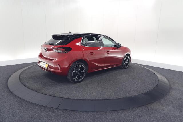 Opel CORSA 1.2 Turbo 100 Ultimate | Panoramadak | Camera | Dodehoekdetectie | Apple Carplay