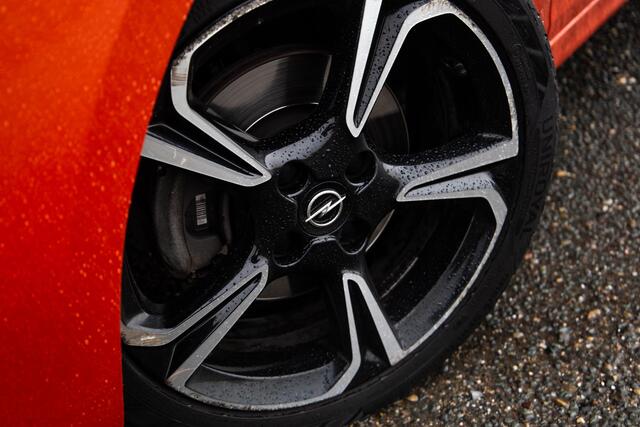 Opel CORSA 1.2 Turbo AUTOMAAT / CARPLAY / CAMERA / DEALER AUTO