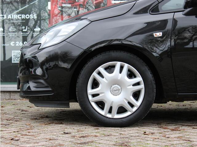 Opel CORSA 1.4 Favourite | Cruise / Parkeersensoren / Airco