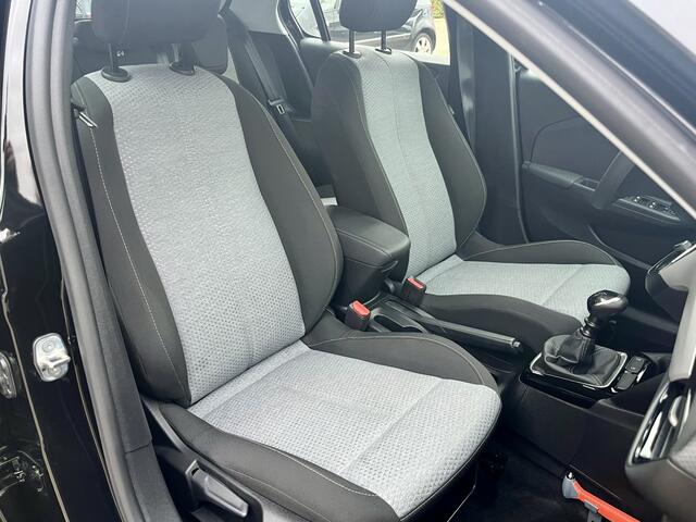 Opel CORSA 1.2 Turbo 100PK Camera Carplay Stoelverwarming Facelift