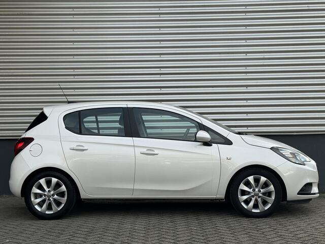 Opel CORSA Favourite+ 1.4 90pk | TREKHAAK | NAVI PRO | APPLE CARPLAY / ANDROID AUTO | ISOFIX | AIRCO |