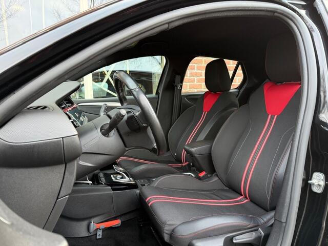 Opel CORSA 1.2 GS Line 131PK Automaat CAMERA / STOELVERWARMING / CARPLAY /