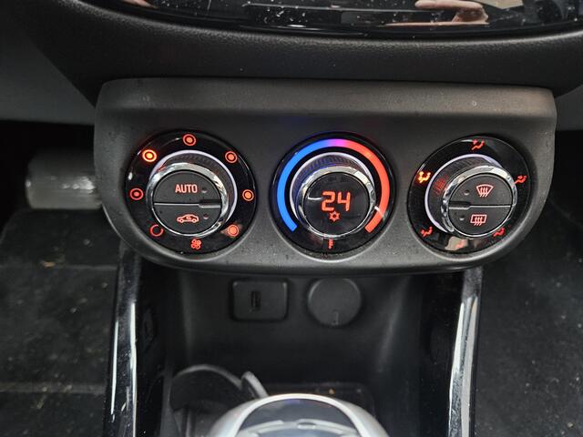 Opel CORSA 1.4 Innovation