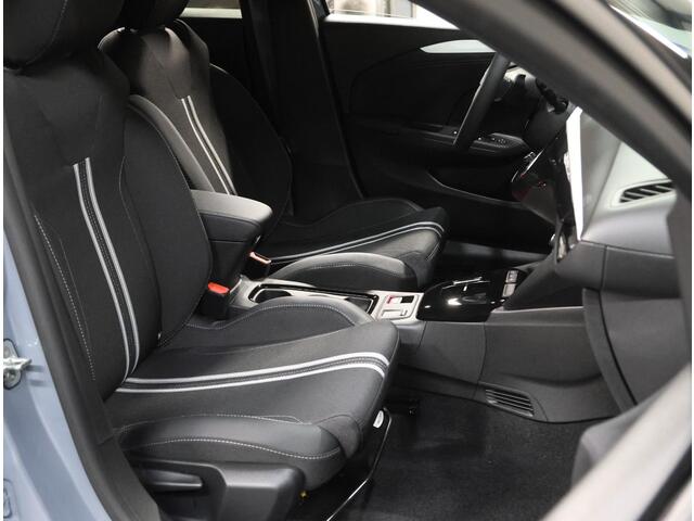 Opel CORSA 1.2 Turbo Hybrid GS | AUTOMAAT | Apple CarPlay/Android Auto | Climate Control | Navigatie | Cruise Control | Keyless | Stoel/Stuur verwarming | Dodehoek Detectie | Matrix LED koplampen | Camera