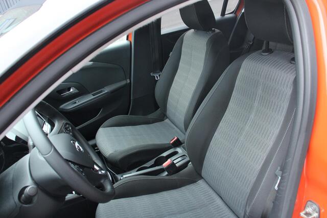 Opel CORSA 1.2 Edition, 100PK, TREKHAAK, AIRCO, PDC