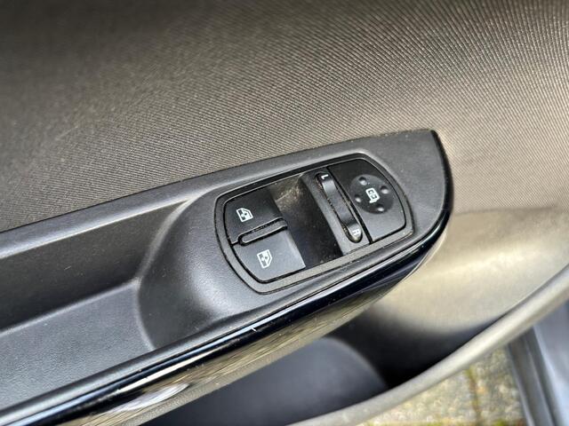 Opel CORSA 1.4 Edition