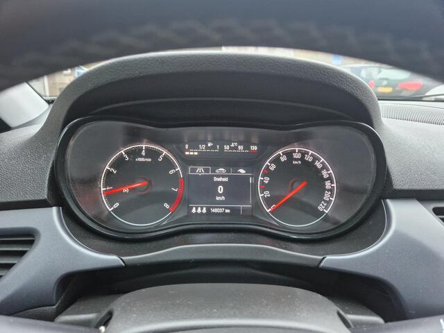 Opel CORSA 1.0i "Turbo Edition" Airco - Cruise - Fietsendrager - Apk