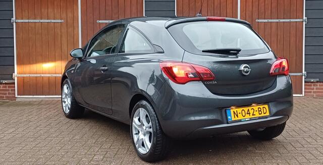 Opel CORSA 1.2, Airco, Onderhoudsboekjes, All seasonbanden