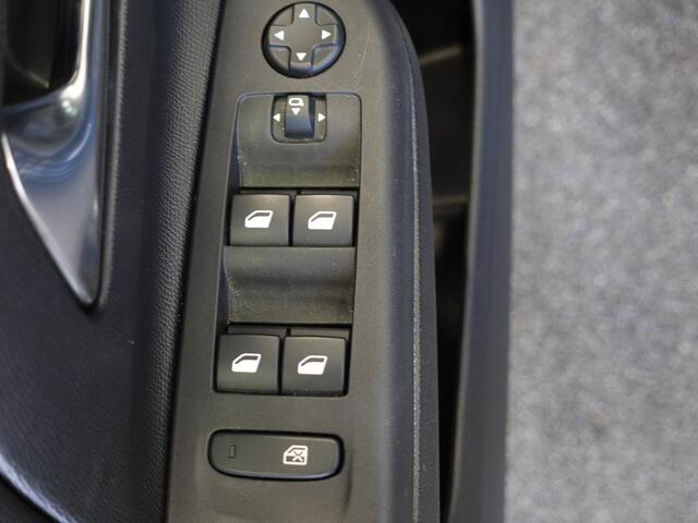 Opel CORSA 1.2 Turbo Automaat GS Line Airco Carplay Navi Cruise Control Full LED 16" Black Wheels PDC VA + Camera Virtual Cockpit