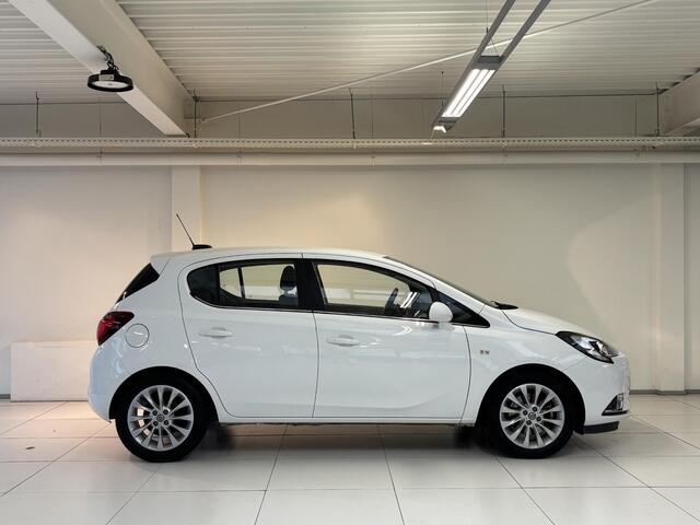 Opel CORSA 1.0 Turbo Online Edition Trekhaak afneembaar | Parkeersensoren achter | Climate control | Navigatie