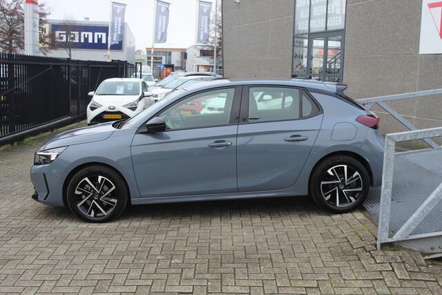 Opel CORSA 1.2 Turbo GS Applecarplay/Achteruitrijcamera/Cuise control/Lane assist/Dodehoekdetectie/Parkeersensoren rondom/Inklapbare spiegels/Half lederen sportstoelen/Led koplampen