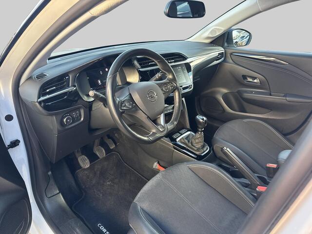 Opel CORSA 1.2 Elegance | All Season banden | 17 inch LM Velgen | Camera