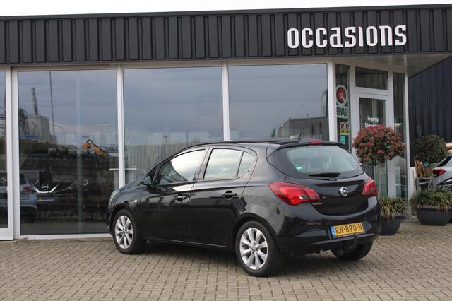 Opel CORSA 1.4 Favourite
