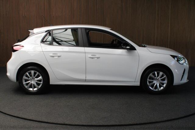Opel CORSA 1.2 Navi Airco Stoel- & stuur verwarming PDC Bluetooth Cruise BTW auto
