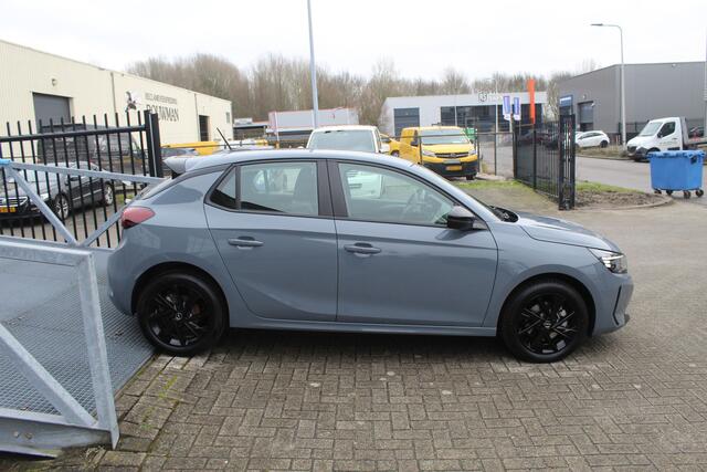 Opel CORSA 1.2 Turbo Hybrid Automaat Achteruitrijcamera/Stuurverwarming/Stoelverwarming/Apple carplay/Cruise control/Inklapbare spiegels/Lane assist/Licht metalen velgen