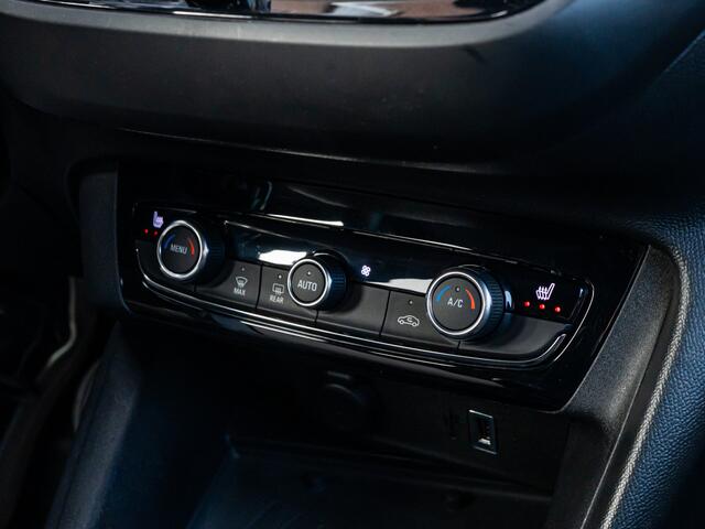 Opel CORSA 1.2 Ultimate CAMERA STOEL EN STUURVERW LED 16 INCH VELGEN CRUISE