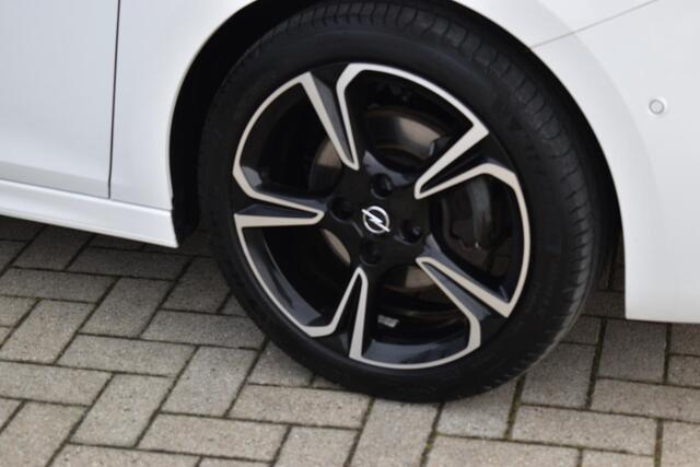 Opel CORSA 1.2 Ultimate | Camera / Stoel & stuur verw. / Pano