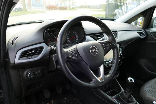 Opel CORSA 1.4 4-Cil 90pk Favourite. BJ2019 65.000km. Navi, Airco, Cruise, 16"LMV All season banden
