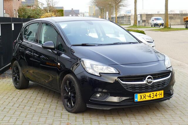 Opel CORSA 1.4 4-Cil 90pk Favourite. BJ2019 65.000km. Navi, Airco, Cruise, 16"LMV All season banden