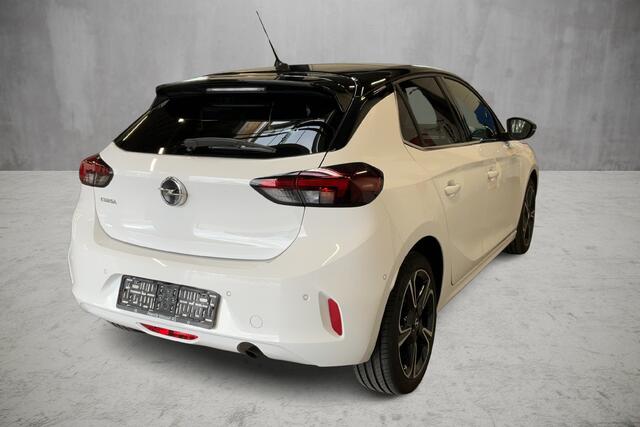 Opel CORSA 1.2 100 pk Turbo GS Panoramadak, Winterpakket, Cruise Control, Climate Control