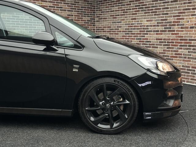 Opel CORSA 1.0 Turbo 130PK Black Roof Edition | Navi| Cruise|