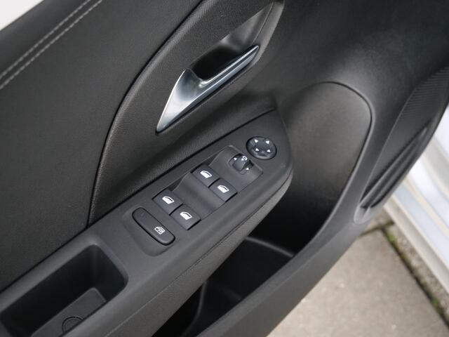 Opel CORSA 1.2 turbo 100pk GS-line LED / Camera / Apple Carplay