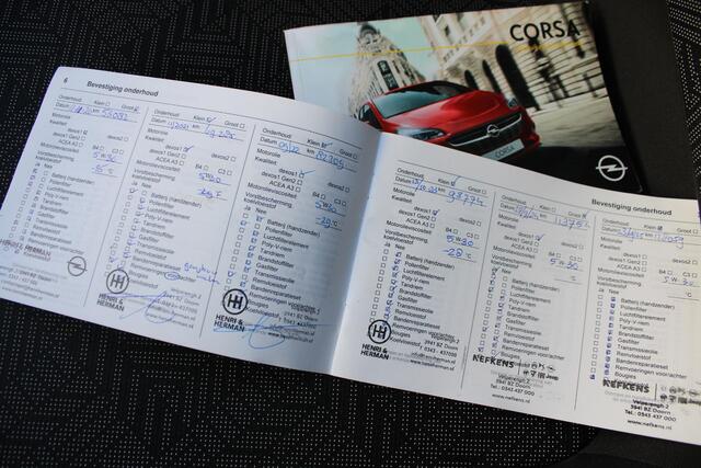Opel CORSA 1.4 Favourite Applecarplay/Android auto, Navigatie, Keurig Onderhouden!