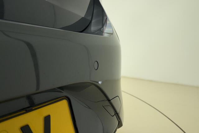 Opel CORSA 1.2 Turbo GS 100 PK | Navigatie | Climate control | Camera | Parkeersensoren voor en achter | Keyless | Lichtmetalen velgen | Extra getint glas