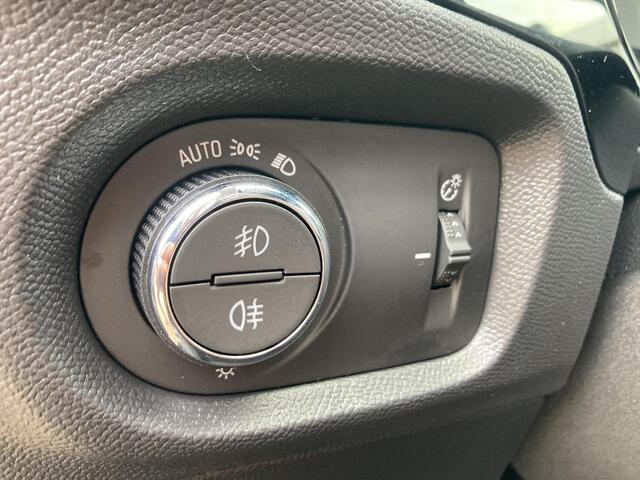 Opel CORSA 1.2 Turbo 145pk Hybrid Automaat GS | Navigatie | Climate control | Adapt. Cruise control | Keyless | Camera | Parkeersensoren | Stoel- en stuurverwarming | Suede bekleding | Massagestoel | Lichtmetalen velgen 16"