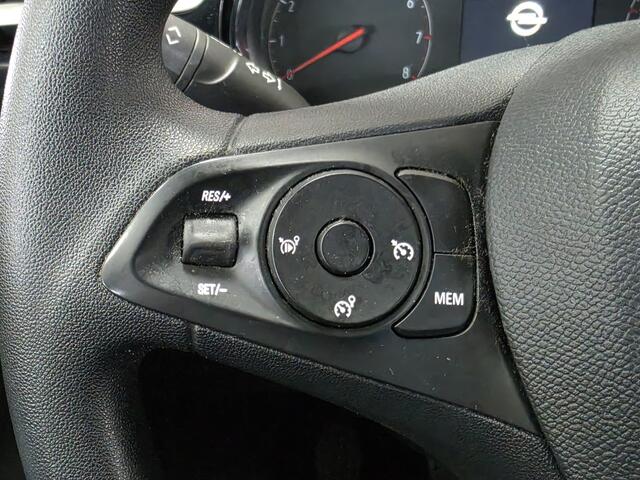 Opel CORSA 1.2 Edition/ 16'' LMV/ Apple + Android/ DAB+/ Navi/ Airco/ Cruise/ Elek. pakket/ Isofix/ Bluetooth/ Armsteun/ Multi. LEDER. Stuur/ Dakspoiler/ PDC/ Dagrijverl./ Dakspoiler.