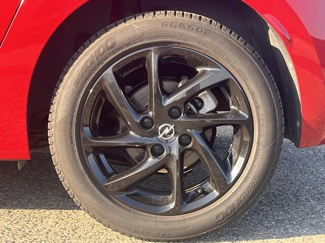 Opel CORSA Edition+ 1.2 75pk | TWO-TONE! | APPLE CARPLAY / ANDROID AUTO | PARKEERSENSOREN | ISOFIX | DAKSPOILER | ARMSTEUN | LEDER STUUR | GS |